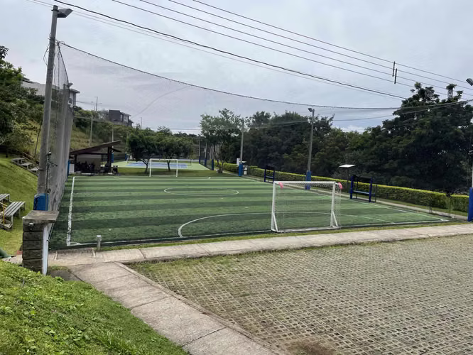 Lote en Venta en Grecia – Lote Plano y Esquinero en Condominio
