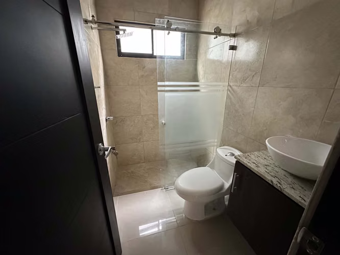 Se vende hermosa casa Esparza