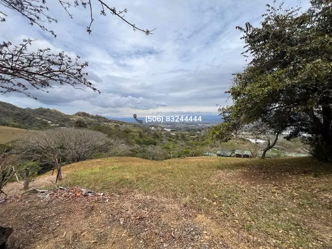 VENTA DE PROPIEDAD EN PIEDADES DE SANTA ANA - Imagen 2