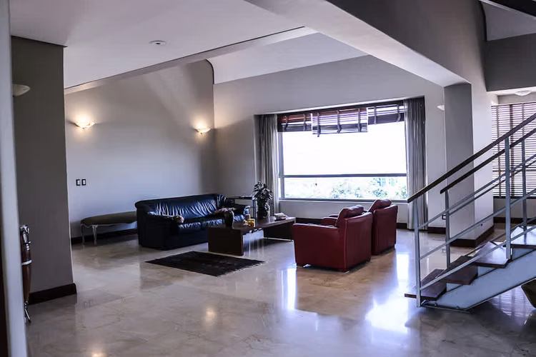 REBAJADO! Penthouse en Los Laureles, Escazú, #2303 - Imagen 5
