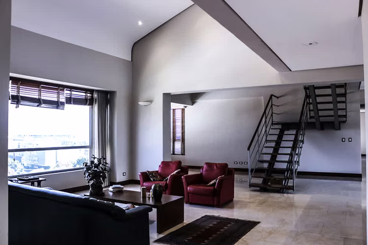 REBAJADO! Penthouse en Los Laureles, Escazú, #2303 - Imagen 2