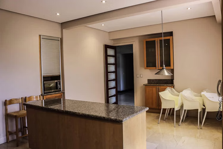 REBAJADO! Penthouse en Los Laureles, Escazú, #2303 - Imagen 10