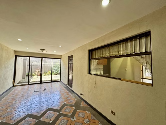 Se Alquila Hermosa Casa en Residencial exclusivo - Imagen 19