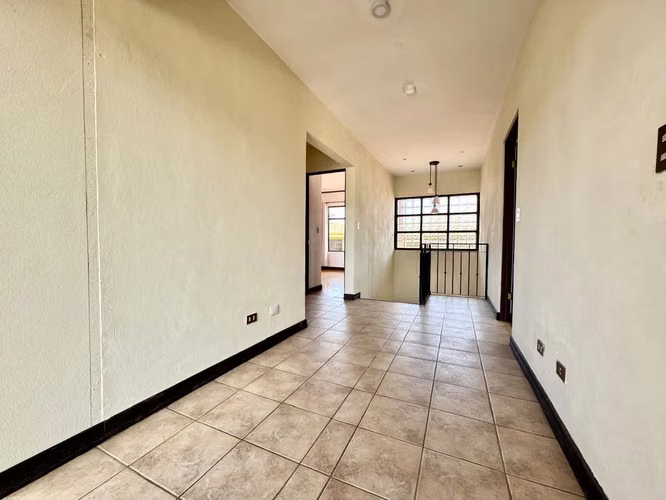 Se Alquila Hermosa Casa en Residencial exclusivo - Imagen 5