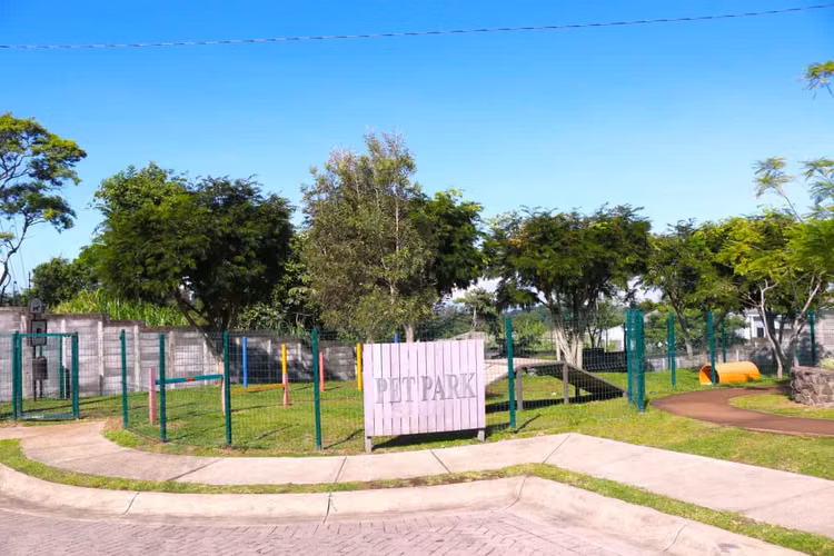 Venta de Lote Condominio Santa Rita/ La Ceiba/Alajuela - Imagen 6
