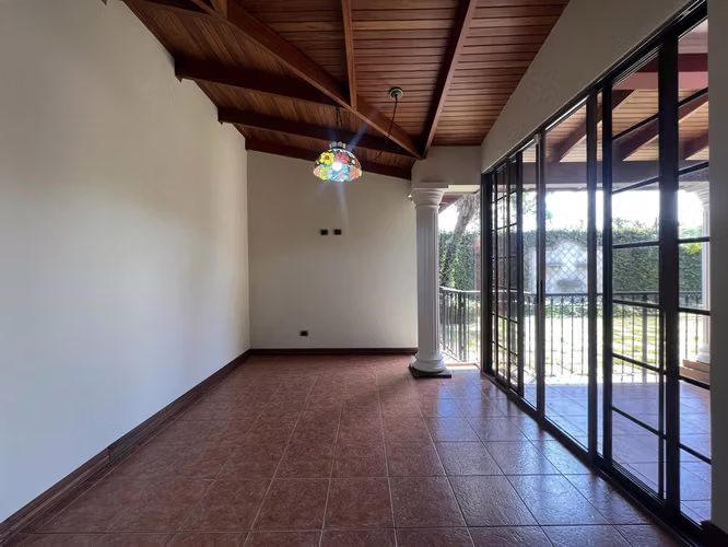 REBAJADA ¡ Venta de Propiedad en Cartago Uso Mixto Ingresando al TEC de Cartago Centro Medico o Odontologico - Imagen 7