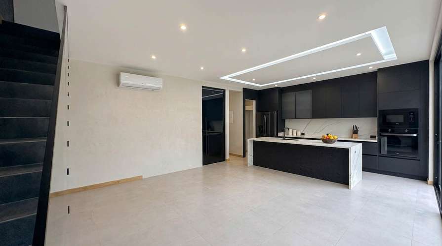 Casa de 3 niveles en Lindora |  3 habitaciones + rooftop - Imagen 3