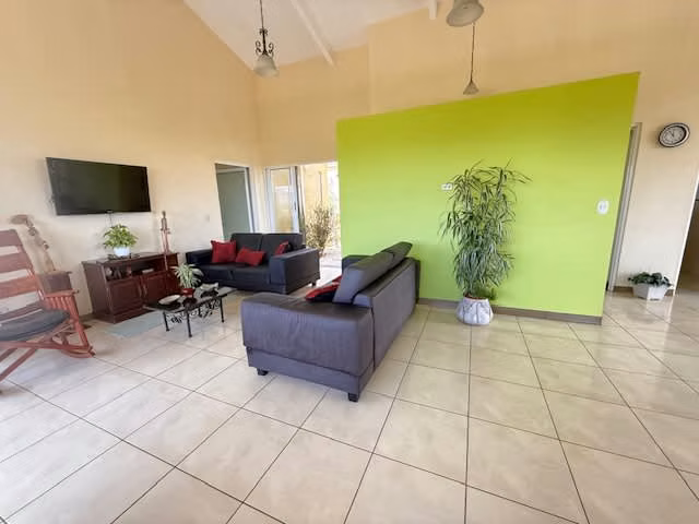 Casa con apartamento en venta en San Jeronimo de Naranjo- Alajuela
