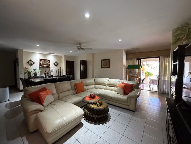 1 PLANTA - VENTA AMPLIA Y HERMOSA CASA EN CONDOMINIO - Imagen 13