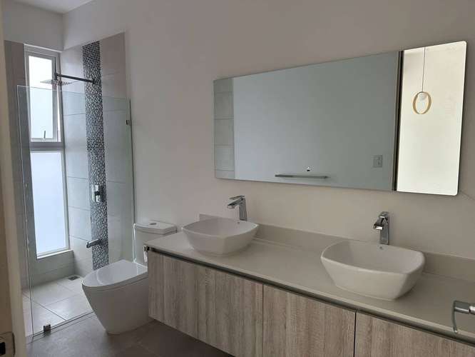 NUEVA EN CONDOMINIO - Imagen 4