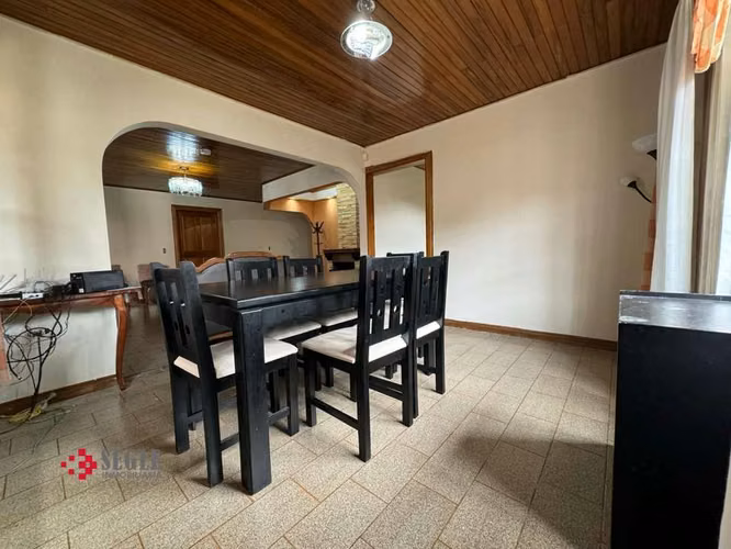Alquiler de casa de un nivel, uso de suelo comercial, Santa Bárbara de Heredia