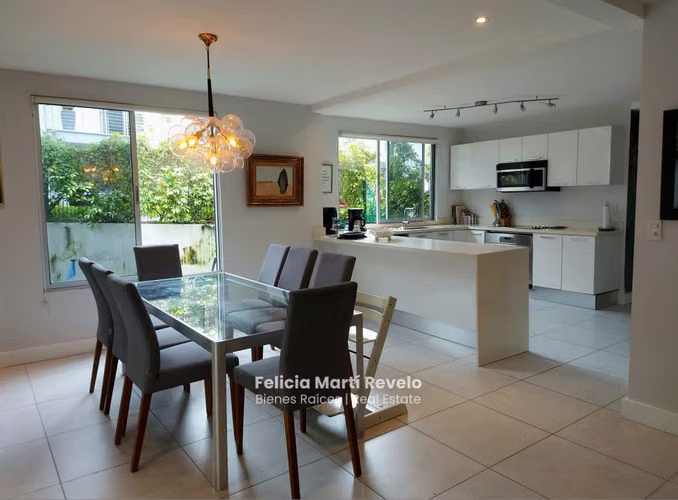 VENTA lujoso Condominio con vista en Escazú, Jaboncillos. - Imagen 2