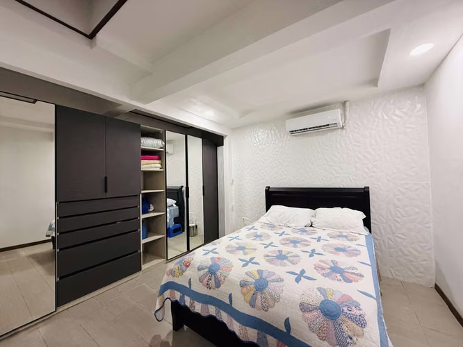 Venta de casa y oficinas en Ciudad Colón, San José