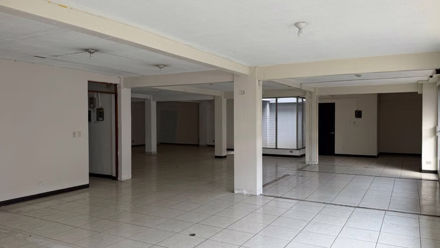 Alquiler Edificio | Uso comercial - Oficinas - Servicios | cerca de Plaza del Sol | Curridabat - Imagen 14