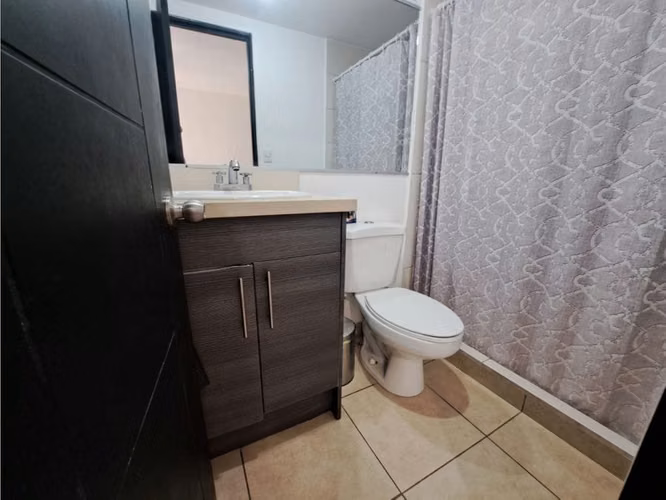 Apartamento de 3 habitaciones con balcón en Condominio Oasis – $105,000 - Imagen 12