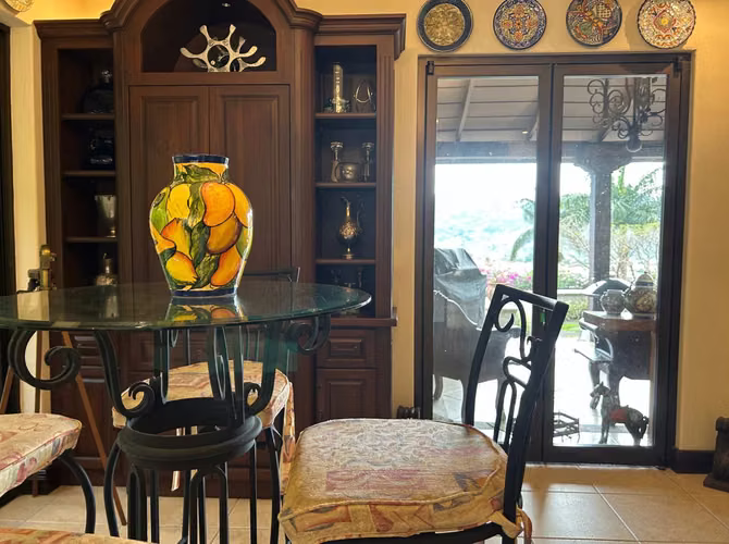 Venta Casa en Exclusivo Residencial – Pinares, Curridabat - Imagen 7
