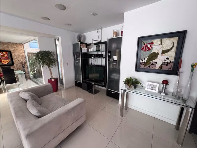 Vendo Hermoso Condominio en Santa Ana Centro - Imagen 6