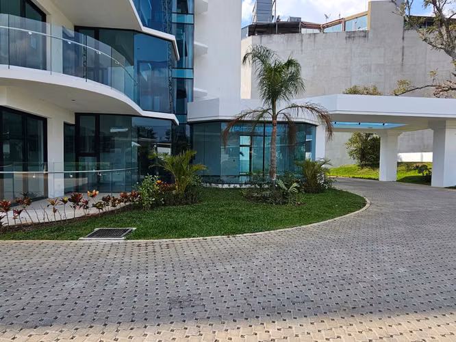 Apartamento en alquiler en San Rafael Escazu - Imagen 3