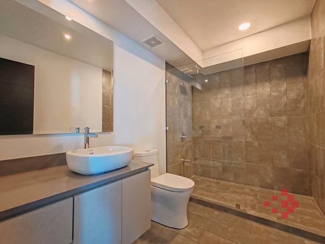 Venta de Pent House en San José, La Sabana.