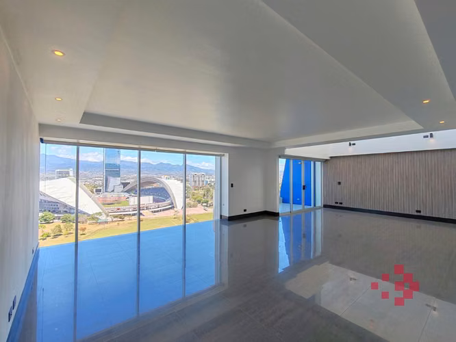 Venta de Pent House en San José, La Sabana.