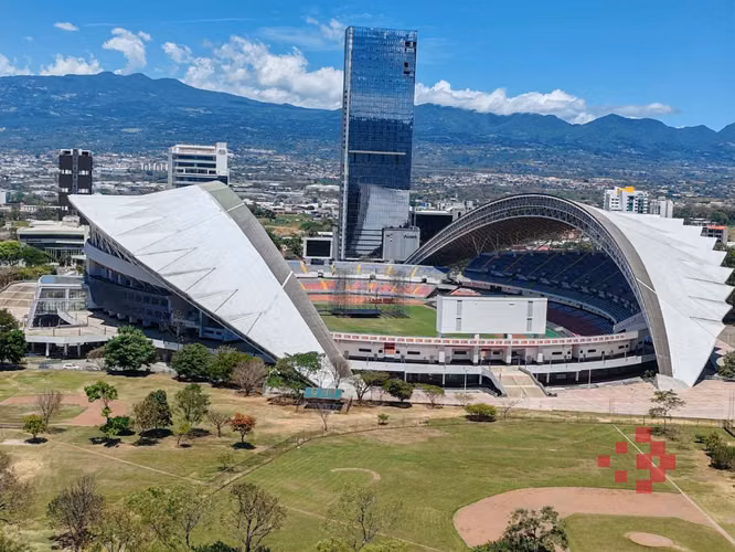 Venta de Pent House en San José, La Sabana.