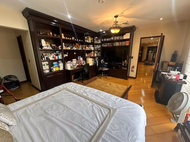 Venta de Casa en Condominio Los Pinos, Jaboncillos Escazú