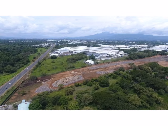 Vendo lote amplio en La Garita, Alajuela, Negociable
