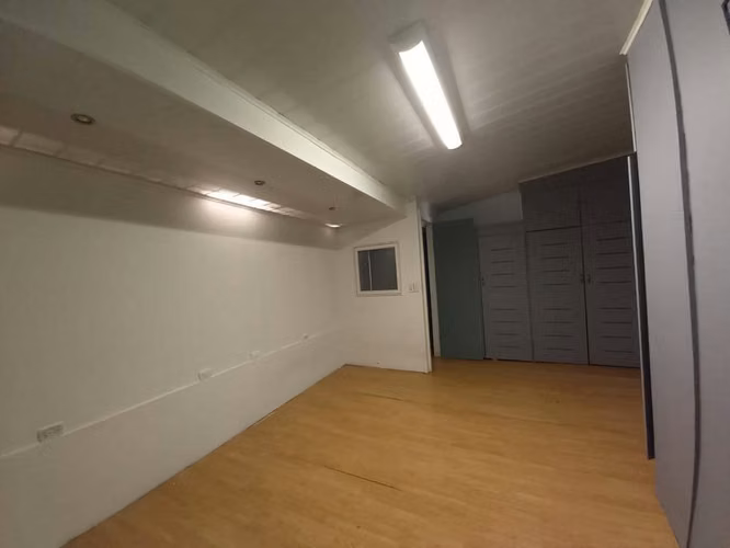 Venta Propiedad Comercial en Guadalupe dos frentes amplio parqueo - Imagen 19