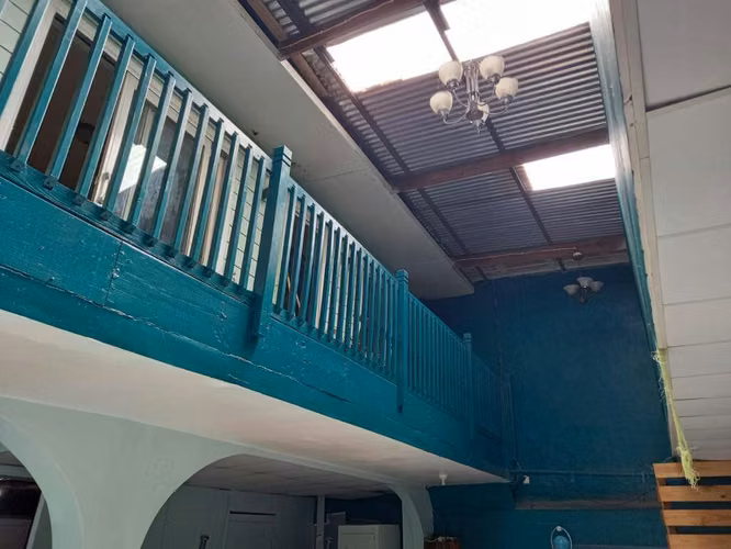 Venta Propiedad Comercial en Guadalupe dos frentes amplio parqueo - Imagen 9