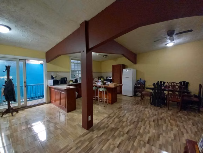 Venta Propiedad Comercial en Guadalupe dos frentes amplio parqueo - Imagen 13