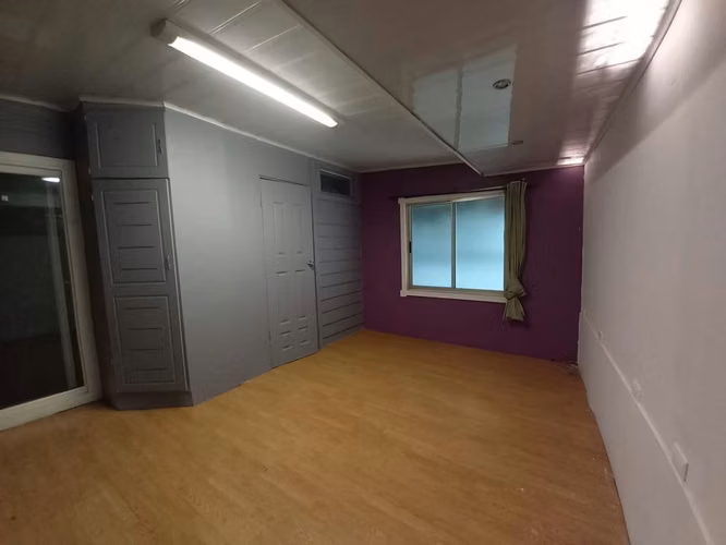 Venta Propiedad Comercial en Guadalupe dos frentes amplio parqueo - Imagen 18