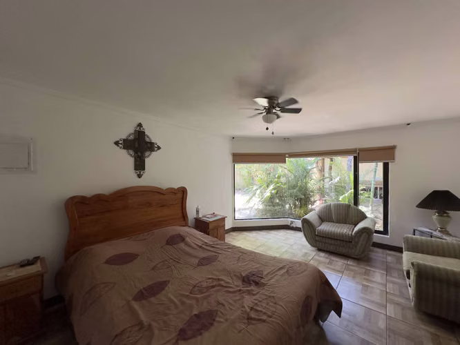 Venta Casa independiente en Santa Ana Centro - Uso de Suelo Mixto - Imagen 12