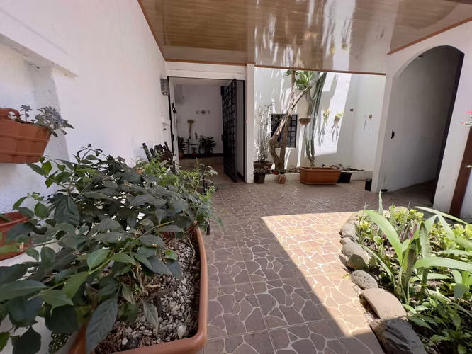 Venta Casa independiente en Santa Ana Centro - Uso de Suelo Mixto - Imagen 16