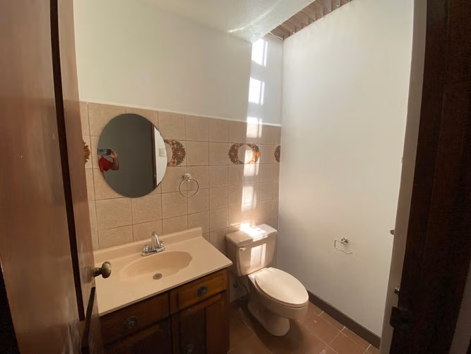 Alquiler de Exclusiva Casa en los Yoses, San José. 5701