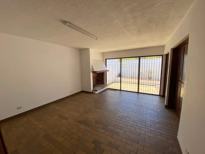 Alquiler de Exclusiva Casa en los Yoses, San José. 5701
