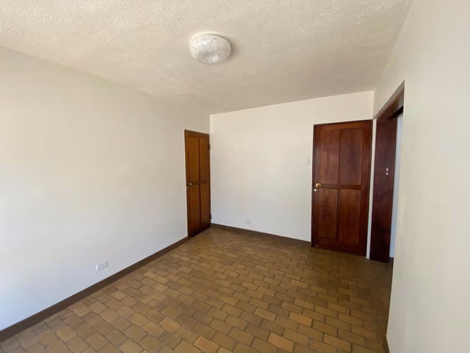 Alquiler de Exclusiva Casa en los Yoses, San José. 5701