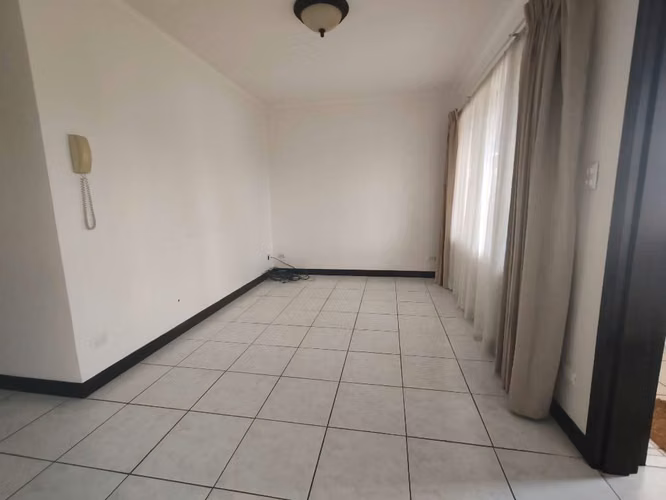 Venta de apartamento en Prados, Curridabat-En condominio Exclusivo