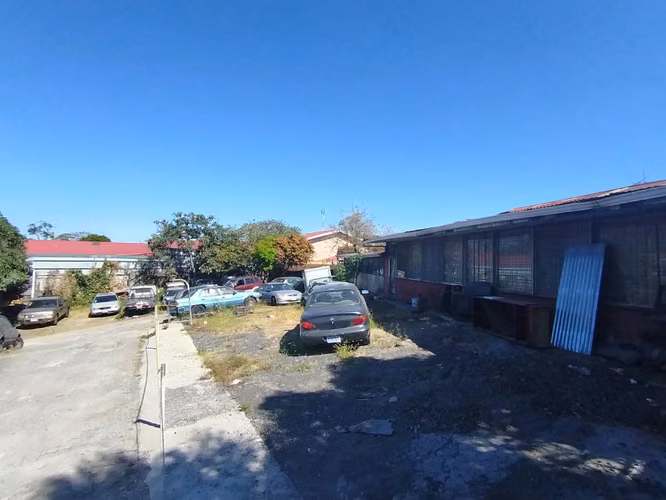 Se vende lote de 3342 m2 en Desamparados, Calle Fallas.PP - Imagen 10