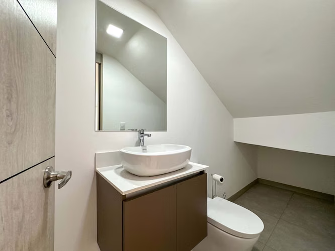 SE ALQUILA CASA EN CONDOMINIO EN GUACHIPELÍN* - Imagen 11
