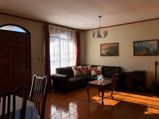 Venta de casa en San Rafael Arriba Desamparados San José - Imagen 3