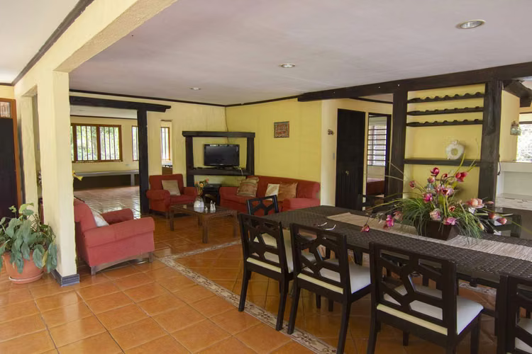Venta de Quinta en Guácimo de Atenas, Costa Rica