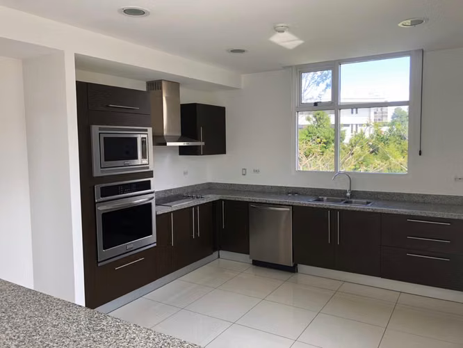 Condominios de lujo, excelente ubicación, acabados excelente y hermosas vistas - Imagen 7