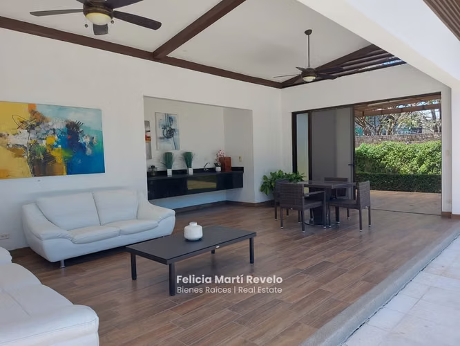 VENTA Lote en exclusivo Condominio muy cerca de la 27. SANTA ANA - Imagen 6