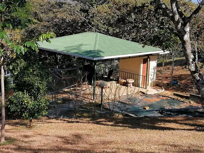Casa en venta en Atenas, con rancho BBQ, pozo agua, amplias zonas verdes y arboles frutales - Imagen 20