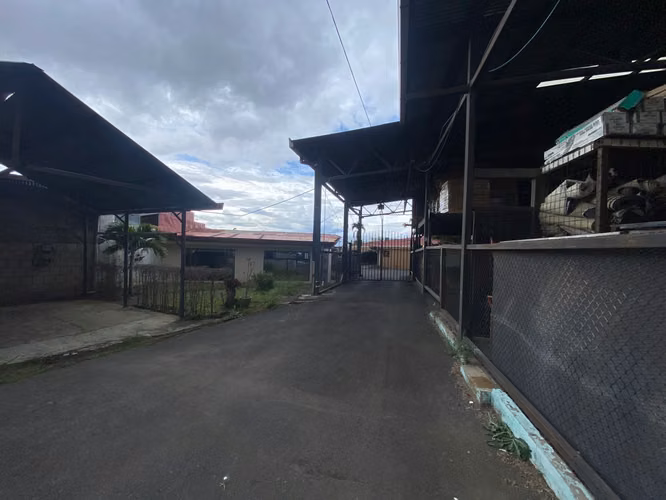 Venta de Propiedad en Sabanilla, Montes de Oca. 5711