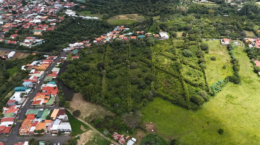 Terrenos en Heredia, Santa Bárbara, San Juan - Imagen 10