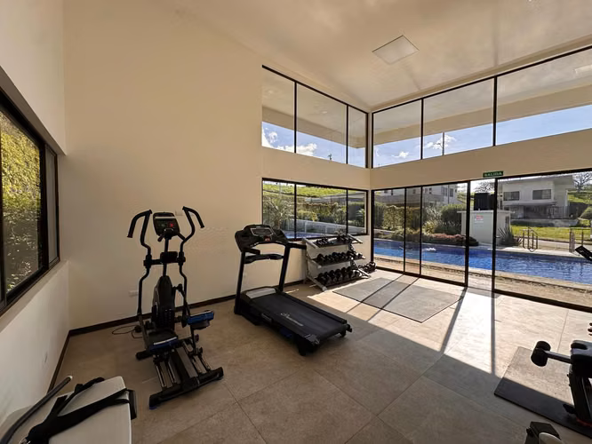 VENTA DE EXCLUSIVO LOTE EN COSTA RICA SAN JOSE GUADALUPE. - Imagen 5