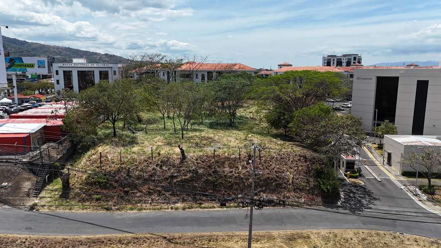 Terreno en venta en Santa Ana - Imagen 3