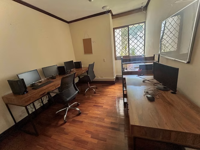 VENTA DE CASA USO MIXTO, SAN JOSÉ, ROHMOSER, BULEVAR