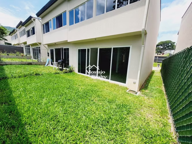 Alquiler de casa moderna en Condominio Caoba, Ciudad Colón - Imagen 1